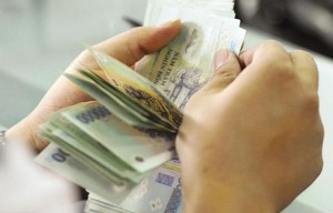 Thanh toán đủ tiền lương, tiền thưởng cho người lao động trong dịp Tết