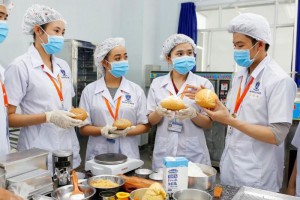 9a757b5f4912a04cf903