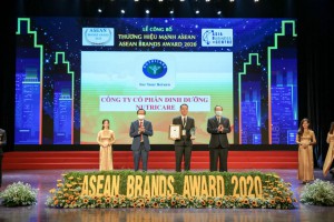 NUTRICARE VINH DỰ NHẬN GIẢI THƯỞNG TOP 10 THƯƠNG HIỆU MẠNH ASEAN 2020